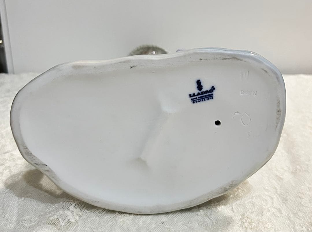 【美品・廃盤】リヤドロ LLADRO No.5044(可愛いお友達）　元箱なし