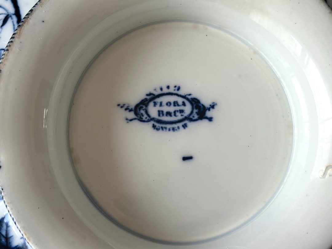 クレイユモントロー　コンポティエ　FLORA フランスアンティーク　プレート