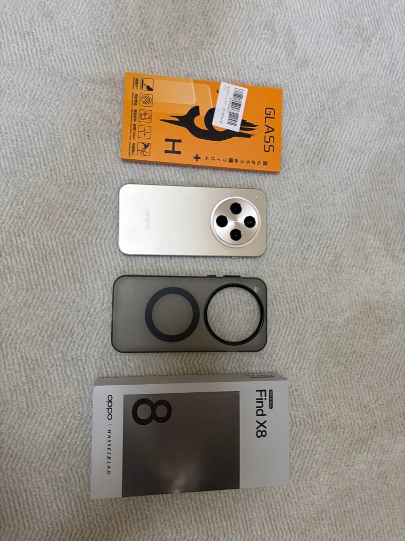【美品】OPPO Find X8 シルバー 本体（国内版SIMフリー）