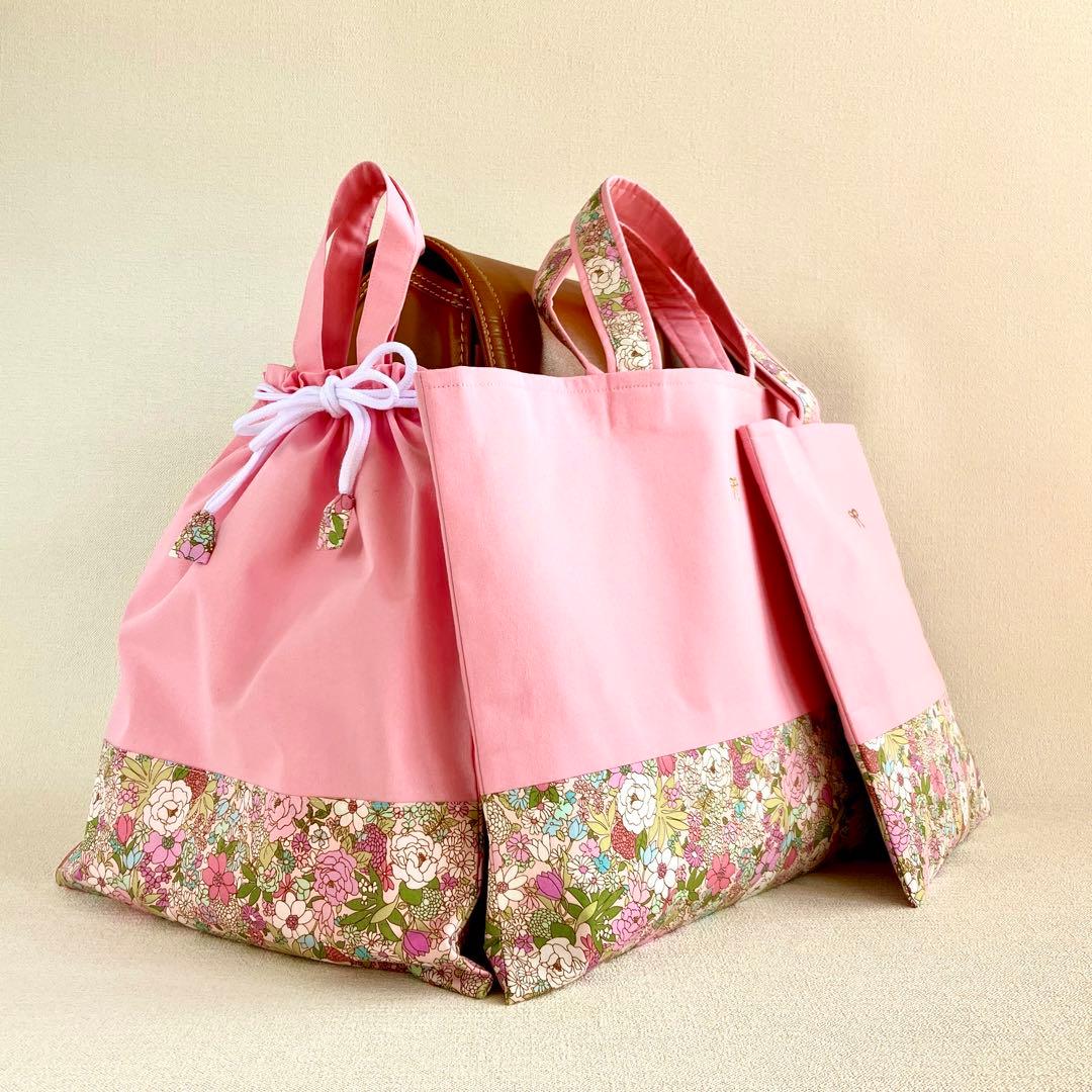 クラシカルなお花柄のレッスンバッグ ・上履き入れ・体操服袋の３点セット・ピンク