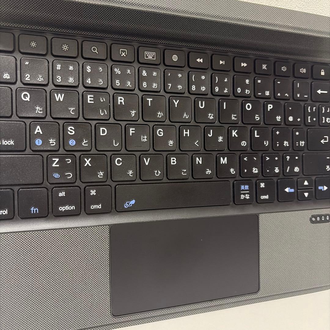 ipad air（第4世代）キーボード付き