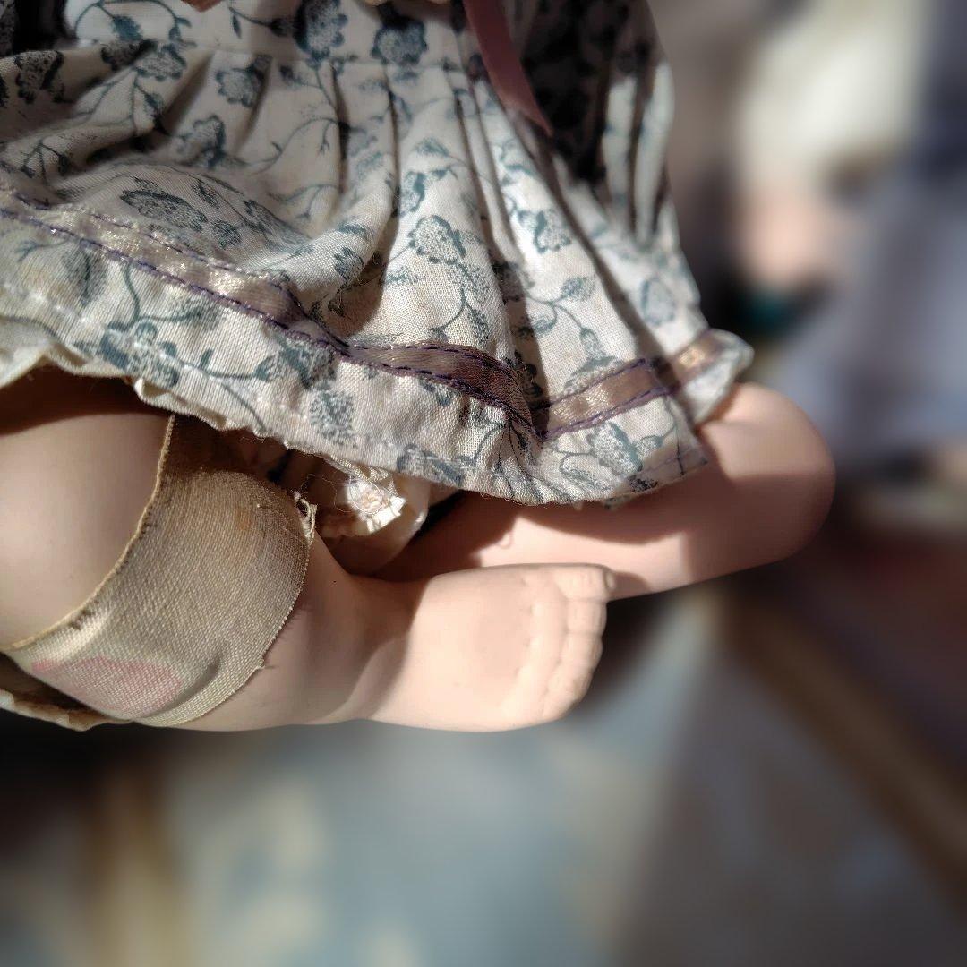 値下げ　ビスクドール　怪我をした女の子　男の子　泣いている2人