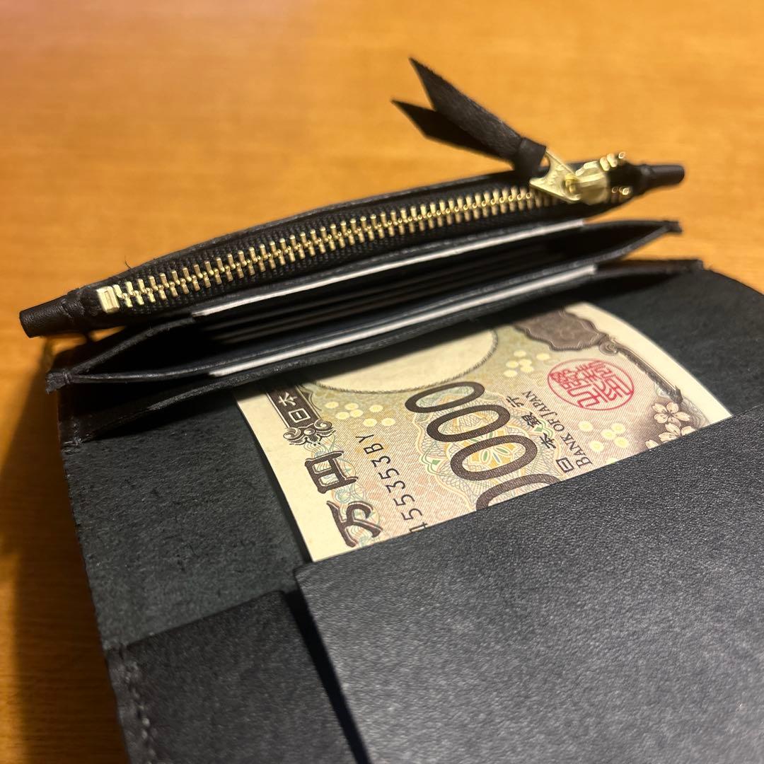 トラッカーウォレット　牛革クロコ型押し　ミドルウォレット　小判カン付　3層