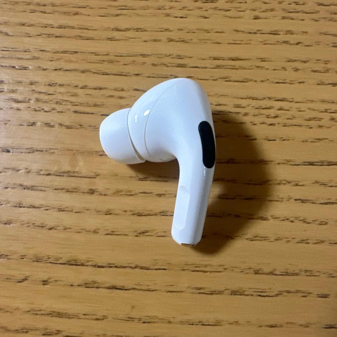 AirPods Pro ワイヤレス充電ケース付き