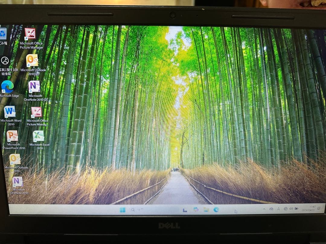 ノートパソコン Win11/I3-6世代/メモリ4G/HDD1テラ/Office