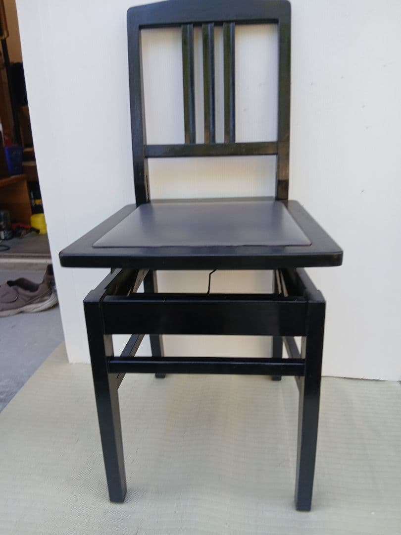 ヤマハ背もたれ付、上下調整機能付、ストッパー付ピアノ椅子、中古