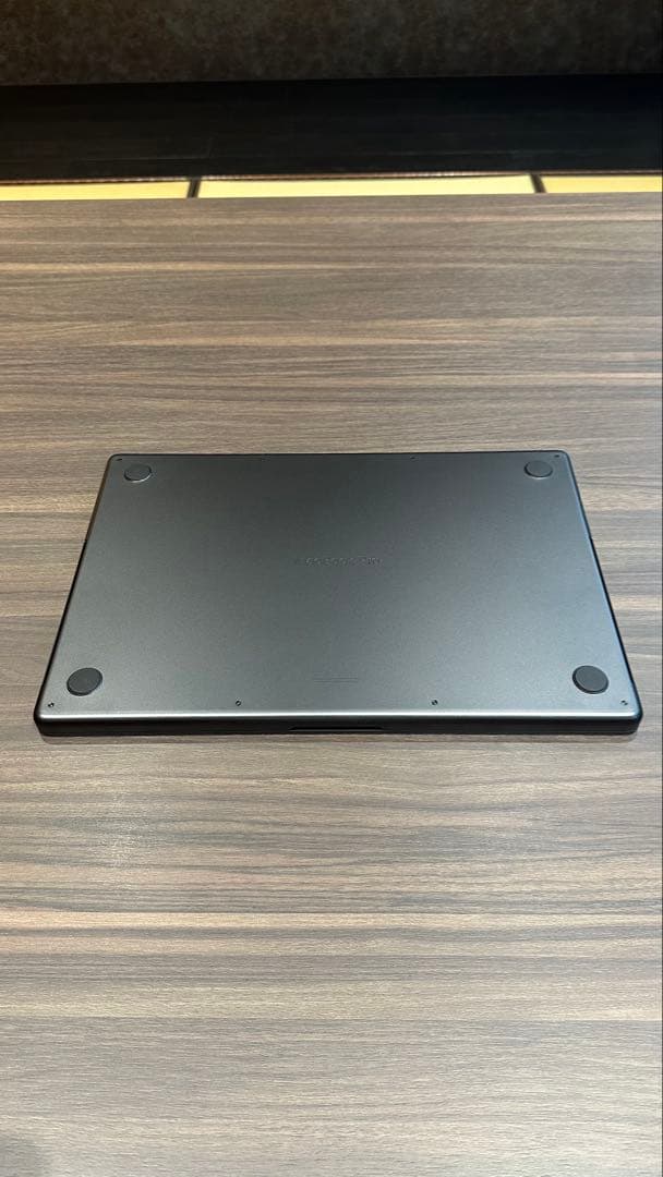 MacBook Pro 16インチ M4 Max 128GB 16コア 2TB