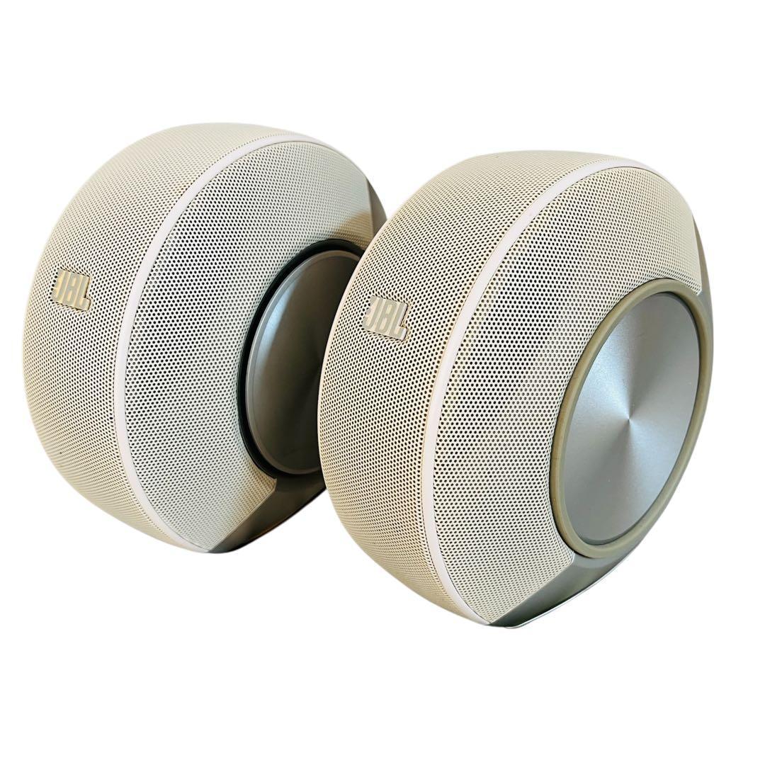 JBL Pebbles バスパワードスピーカー シルバー(台数限定カラー)