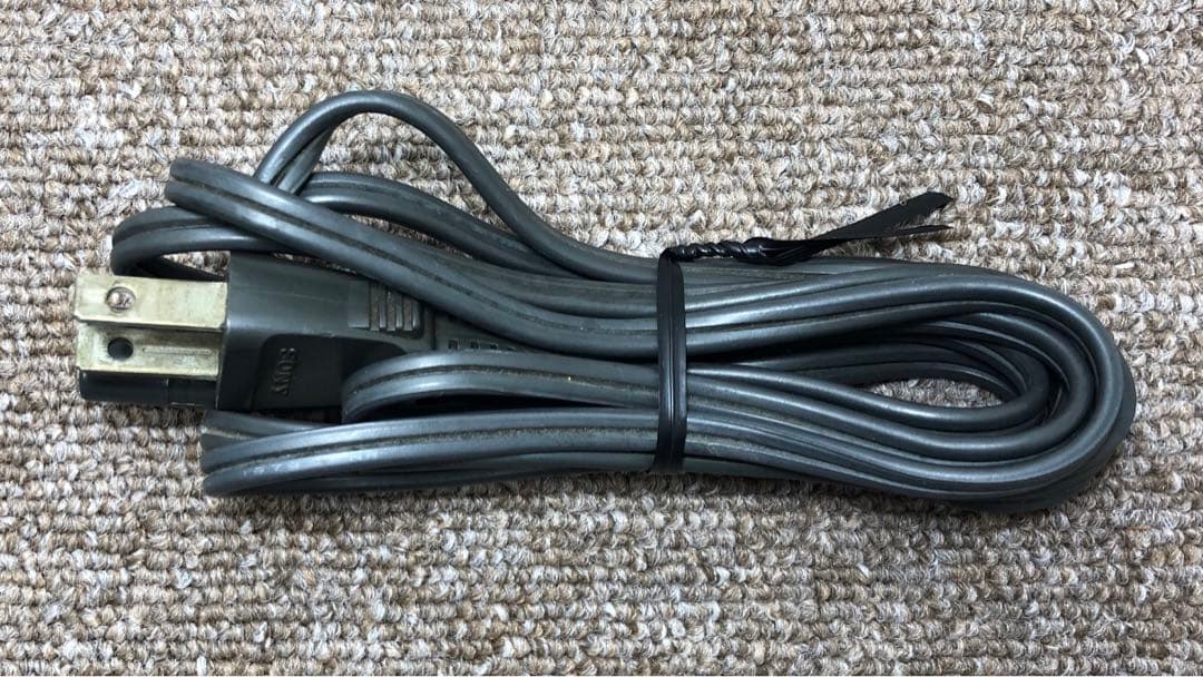 SONY CRF-320 BCLラジオ ジャンク FM確認済 MW不動