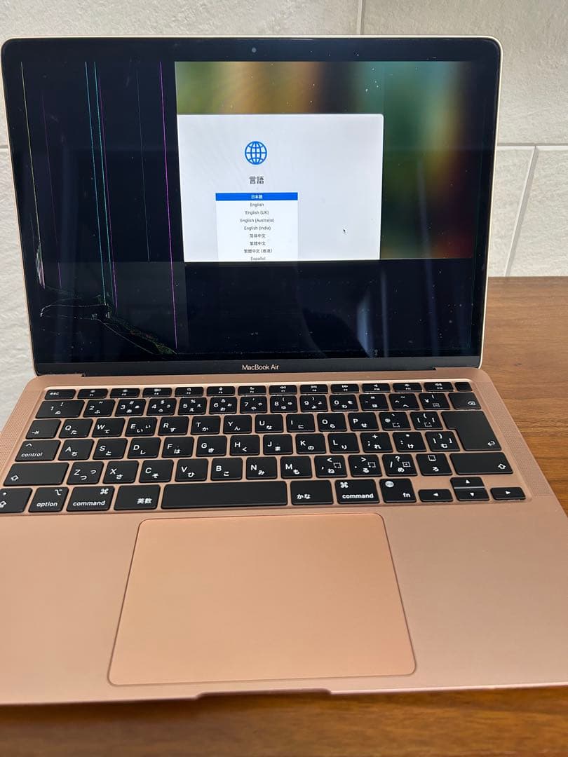 MacBook Air M1 13インチ　画面不良
