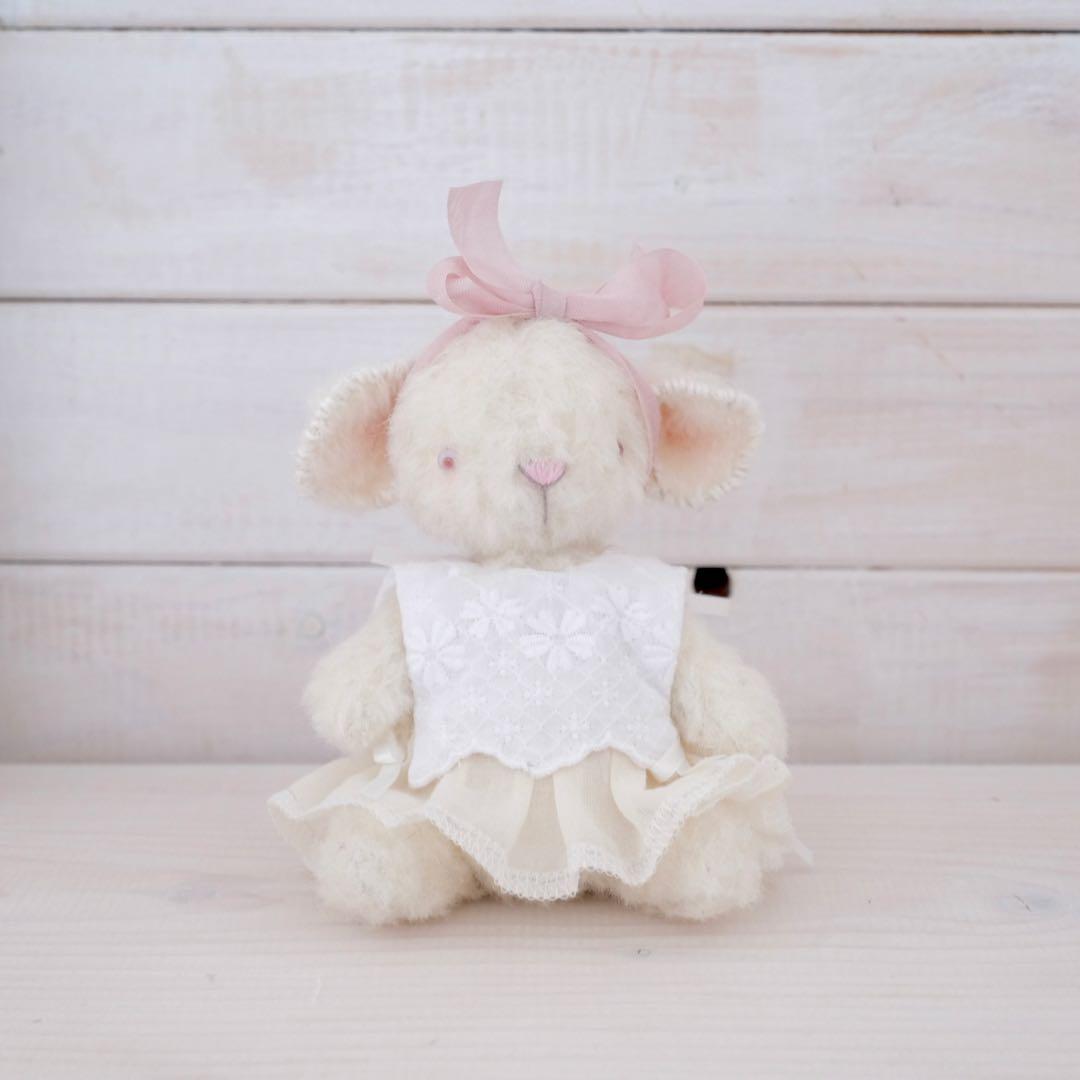 ひつじのぬいぐるみ　テディベア　teddy bear ひつじ