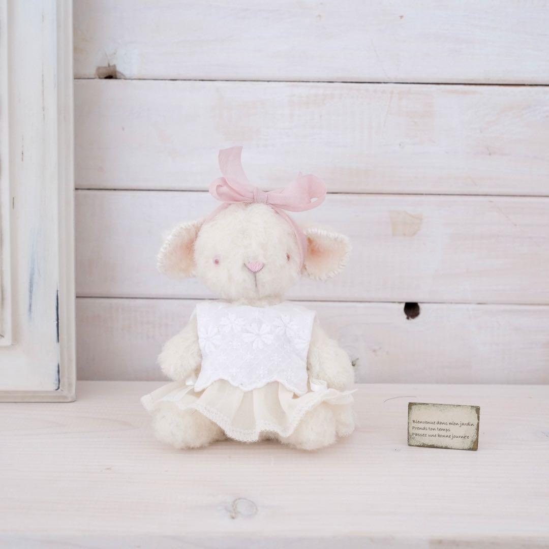 ひつじのぬいぐるみ　テディベア　teddy bear ひつじ