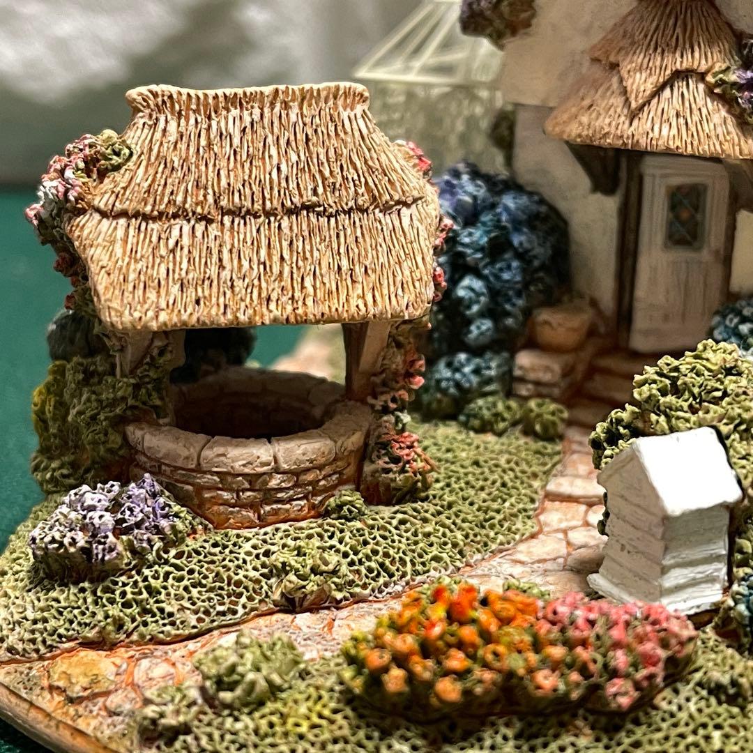リリパットレーン384☆BEEKEEPER'S COTTAGE