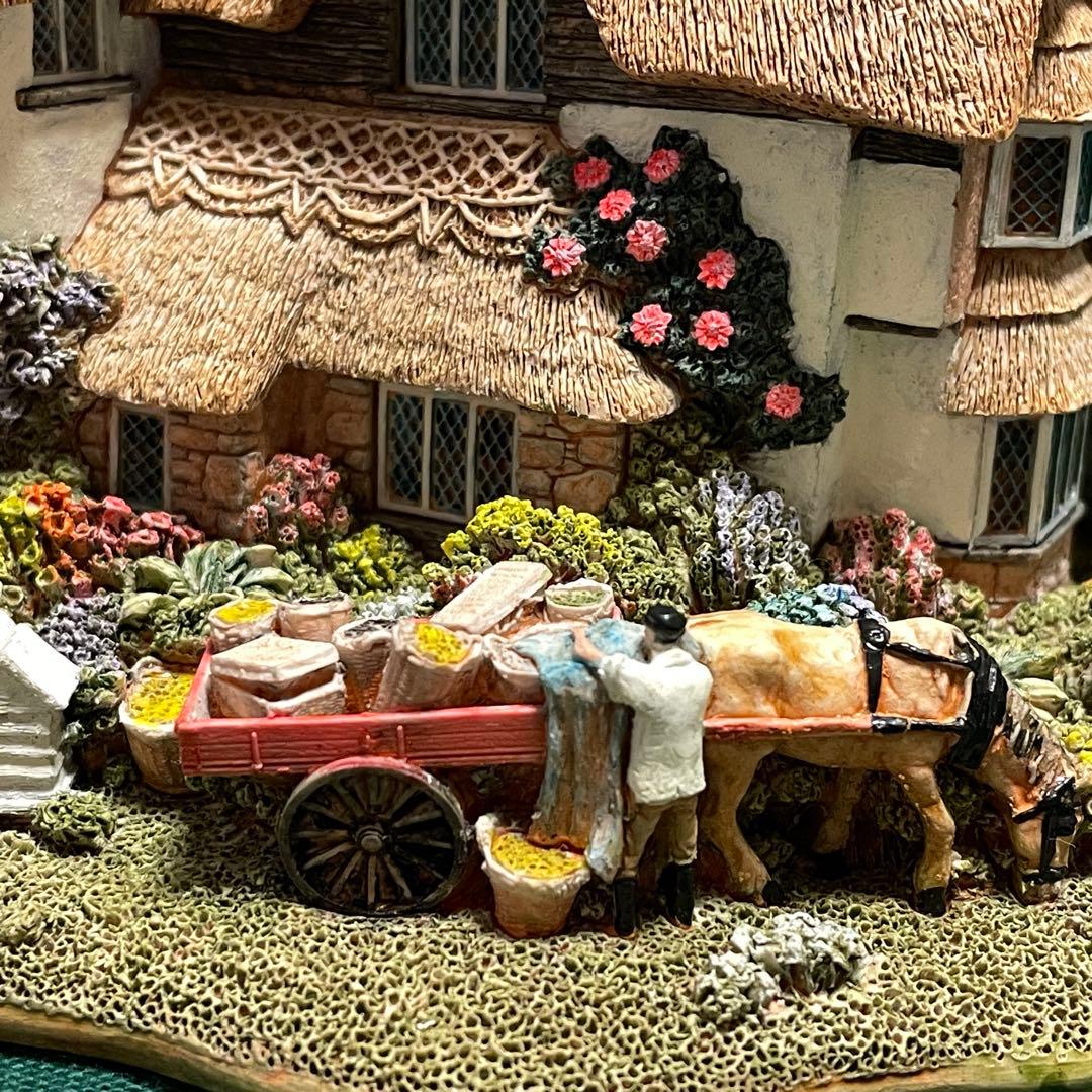 リリパットレーン384☆BEEKEEPER'S COTTAGE