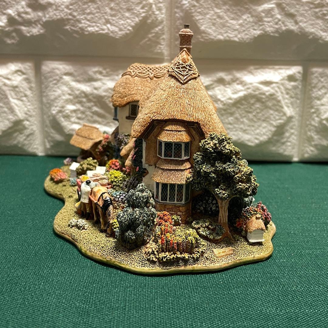 リリパットレーン384☆BEEKEEPER'S COTTAGE