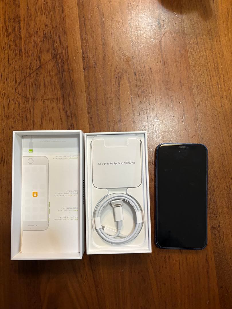 Apple iPhone 12mini 青　希望があればケース付き