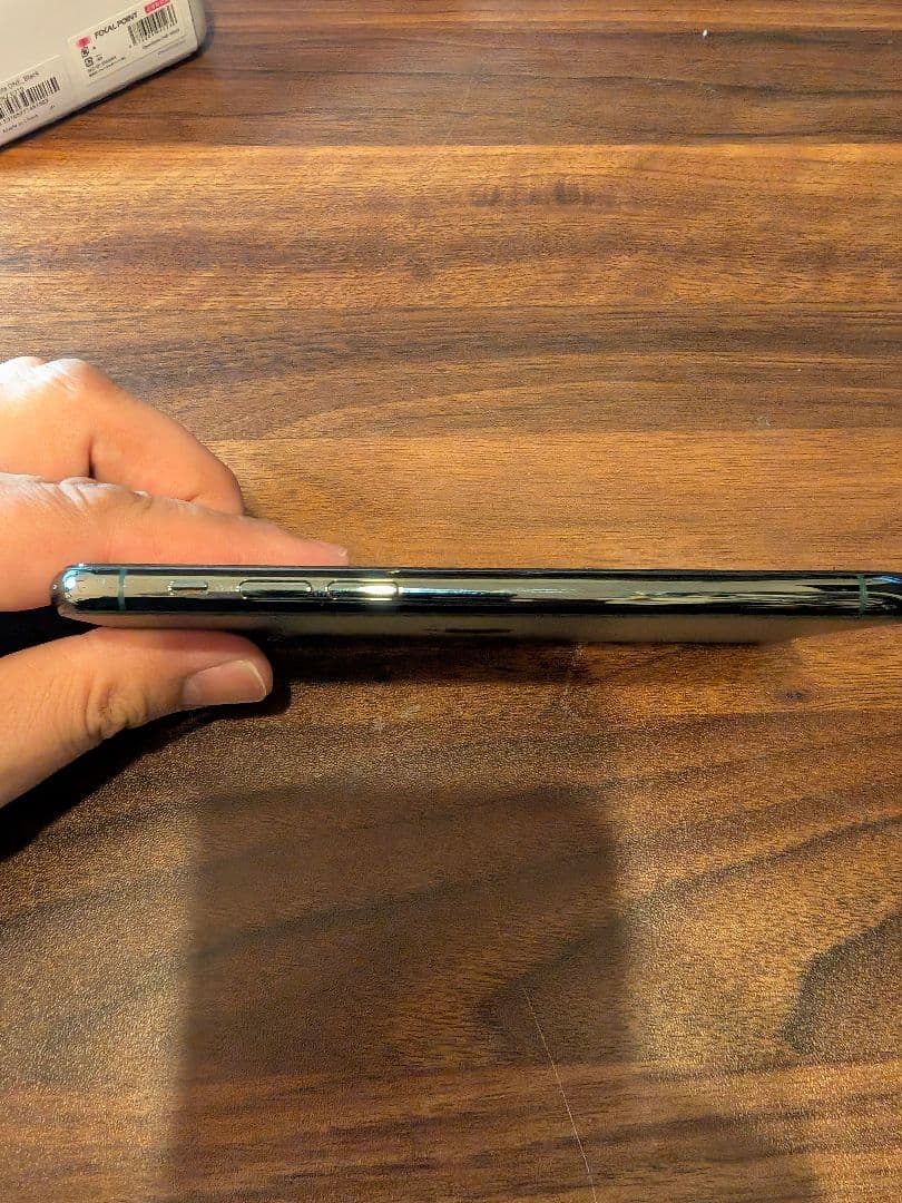 ジャンク　Apple iPhone 11 Pro ミッドナイトグリーン本体