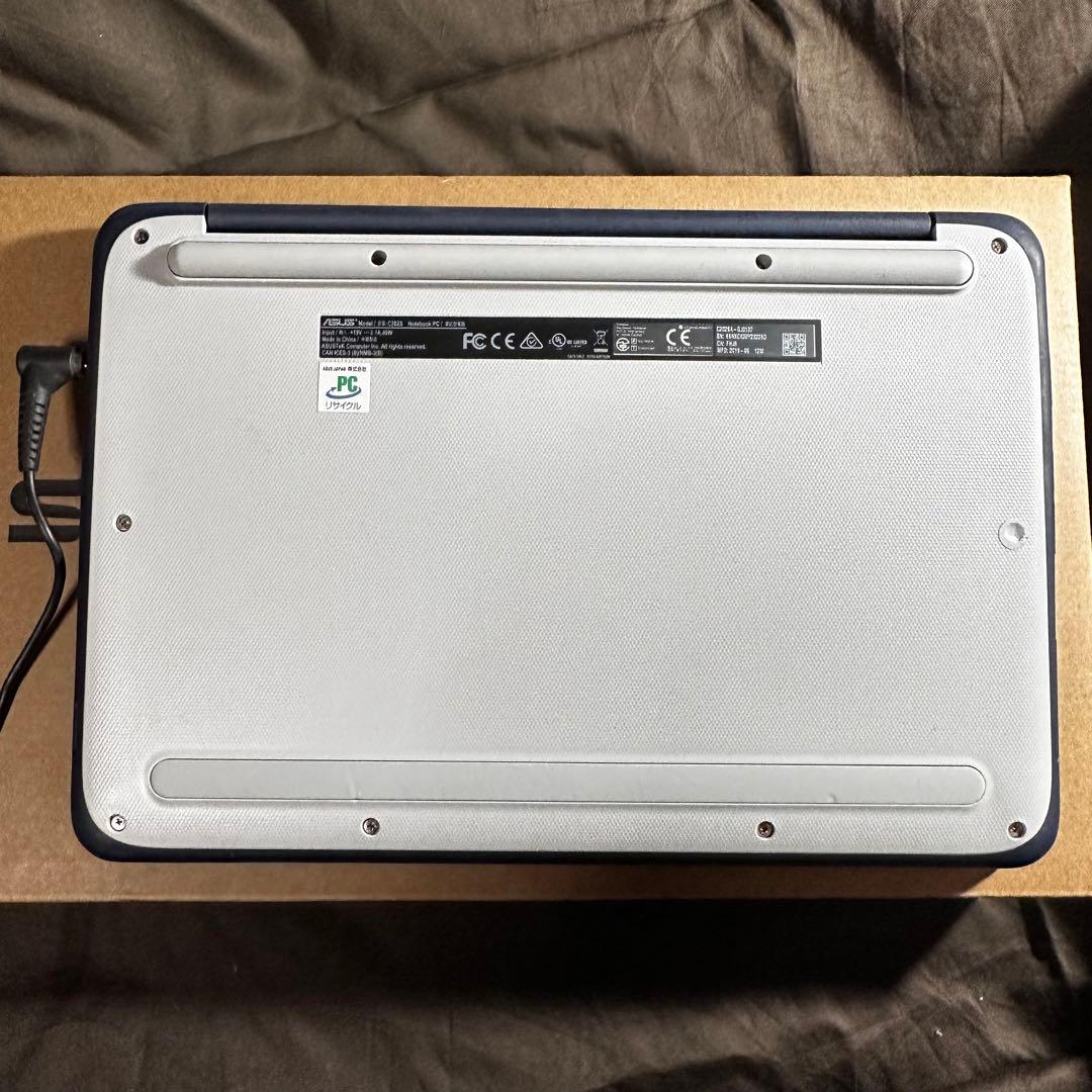 ASUS ノートPC C202SA 11.6型