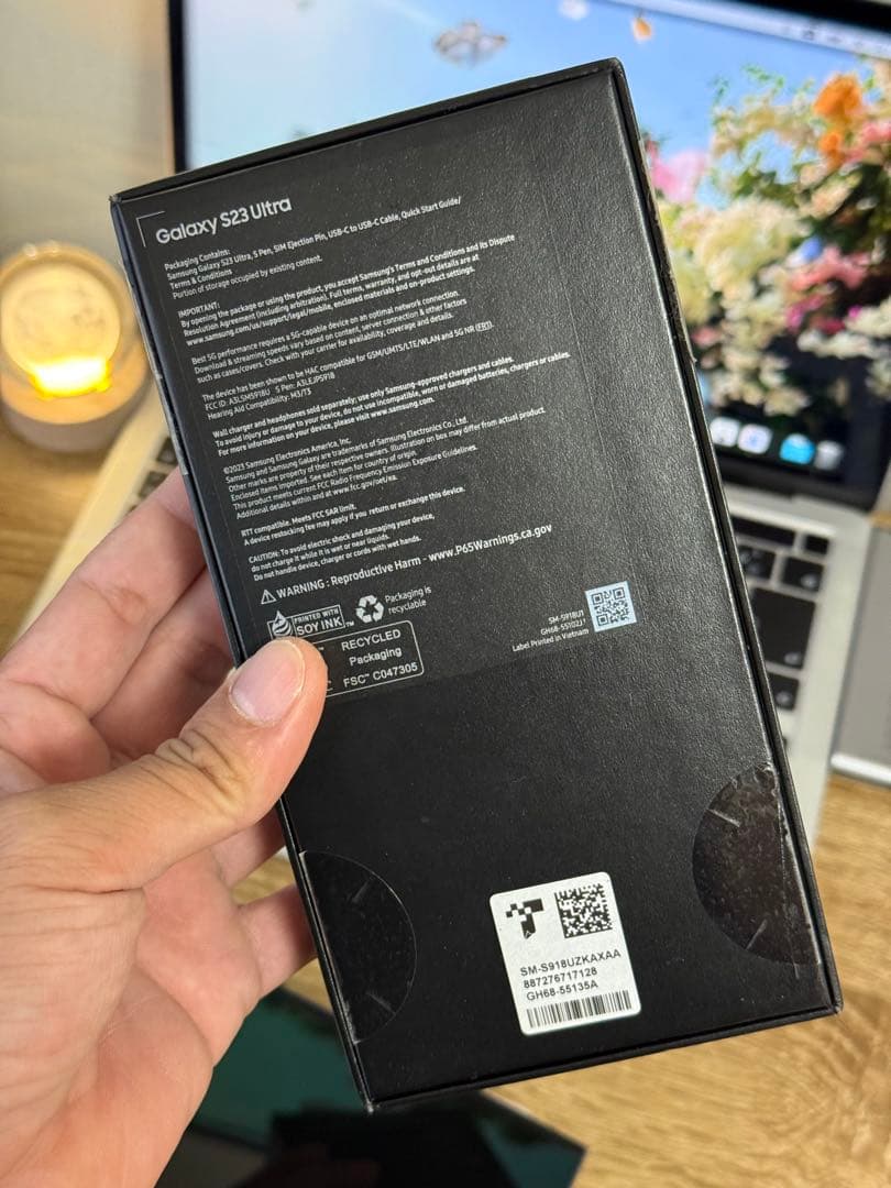 Galaxy S23Ultra 256GB Simフリー[美品]