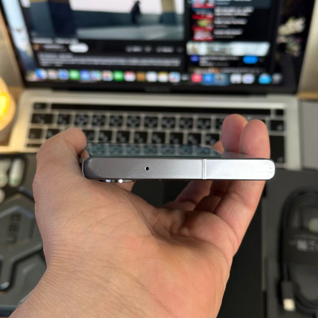 Galaxy S23Ultra 256GB Simフリー[美品]