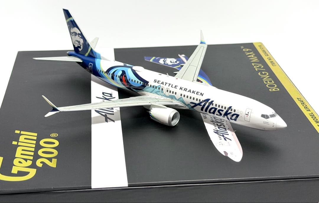 Gemini 1/200 B737 MAX9 シアトル・クラーケン アラスカ航空