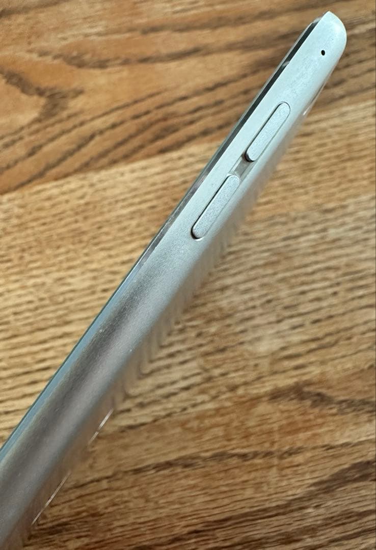 iPad mini 4 Wi-Fi 64GB シルバー MK9H2J/A