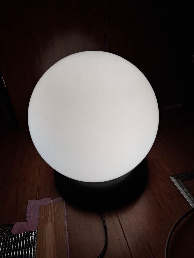 ルームライト　照明　お月様のような　間接照明　丸い　球体　美品　直径約24cm