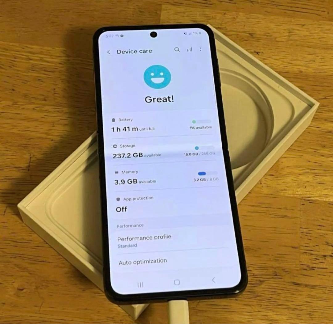 ギャラクシーAndroid Galaxy Flip 4｜256gb｜SIMフリー