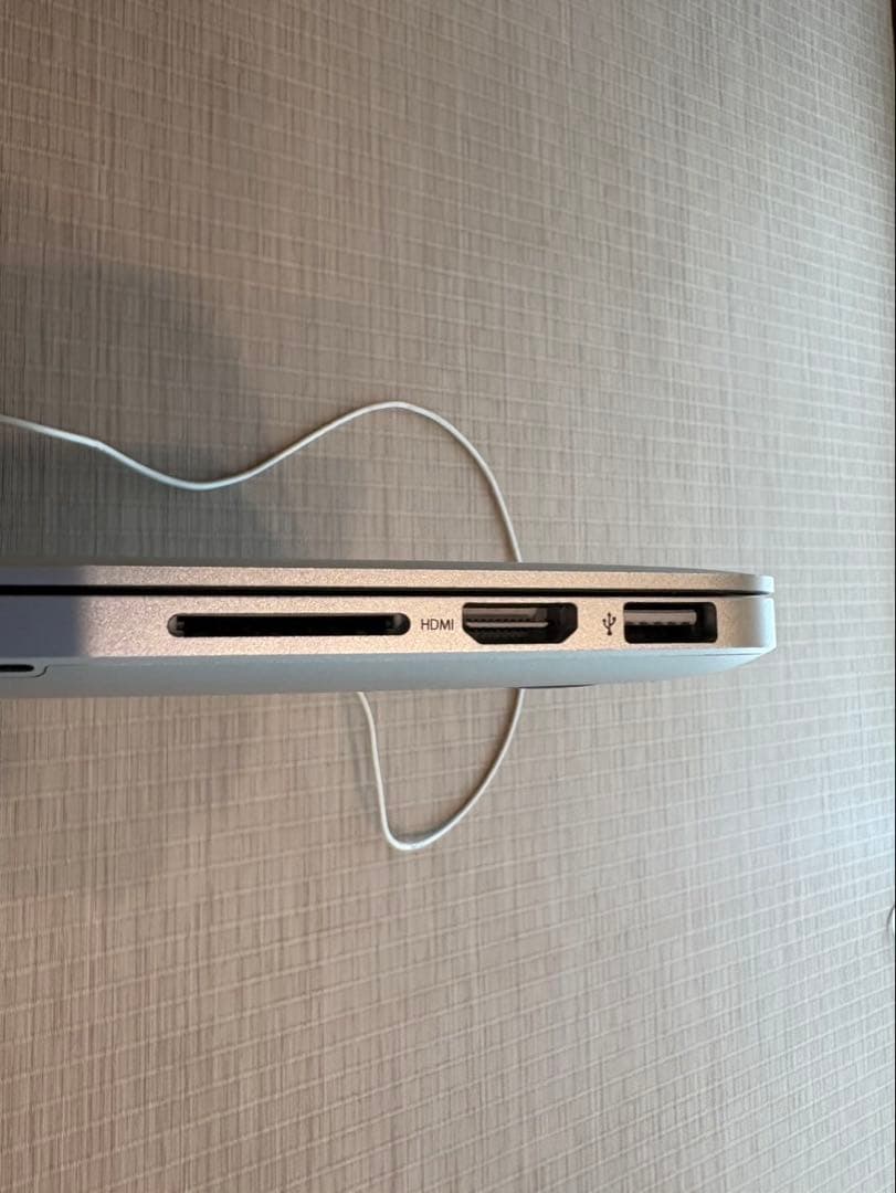 【商品名】 MacBook Pro 13インチ　マジックマウス