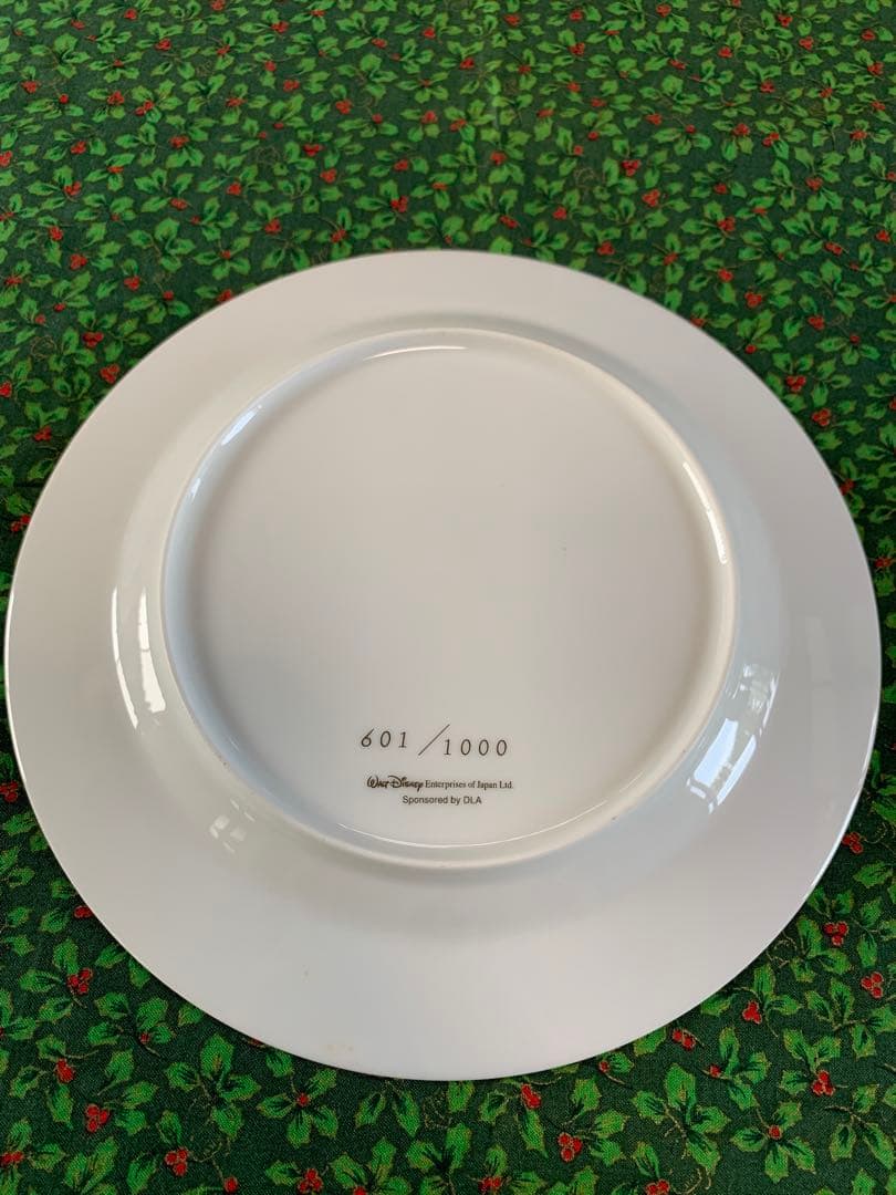 ミッキー&ミニー 70周年プレート ディズニー Disney 食器 皿 ソーサー