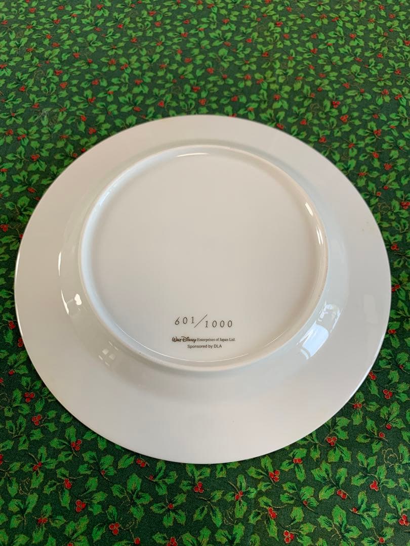 ミッキー&ミニー 70周年プレート ディズニー Disney 食器 皿 ソーサー
