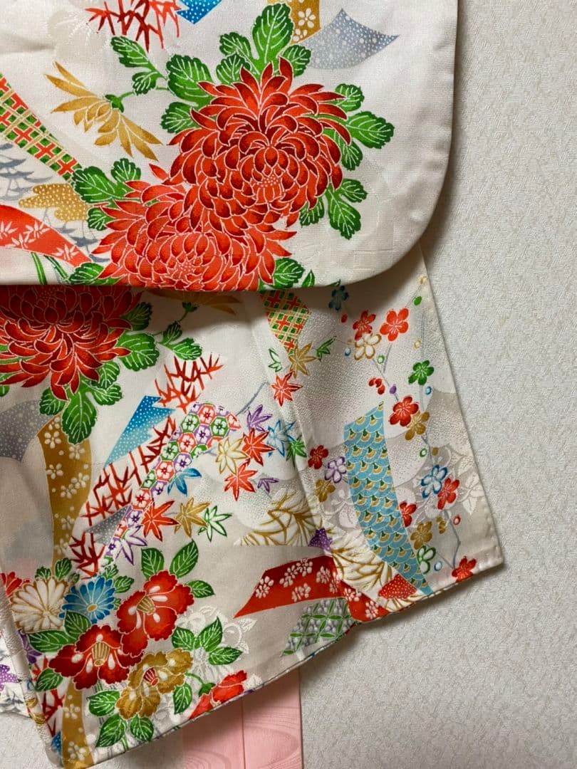 No.210アンティーク子供着物正絹七五三綺麗です着丈82センチ裄丈40センチ