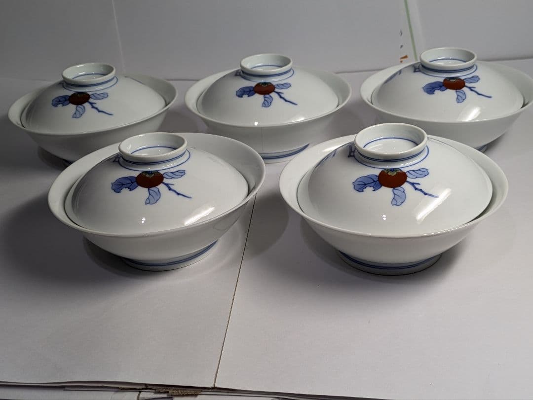 有田焼、十二代酒井田柿右衛門、『染錦柿画蓋物』、5客、銘「柿右衛門」有、箱無