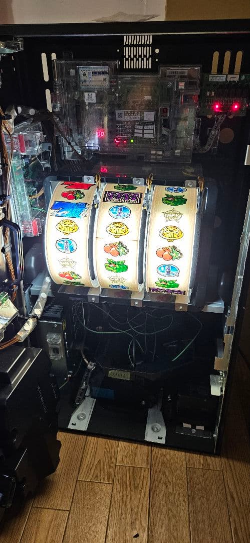 おが@【引取限定】スロット実機　Hey！鏡