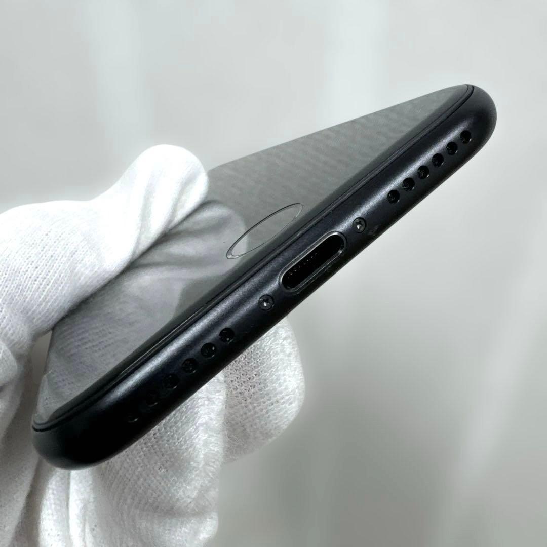 iPhoneSE2 128GB バッテリー96% ブラック シムフリー