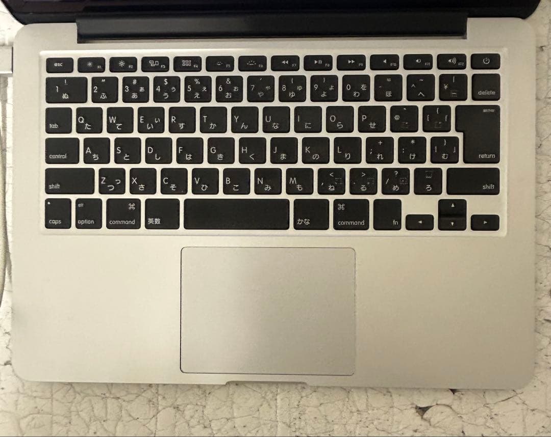 MacBook本体 Apple MacBook Pro i7 8GB SSD 480GB