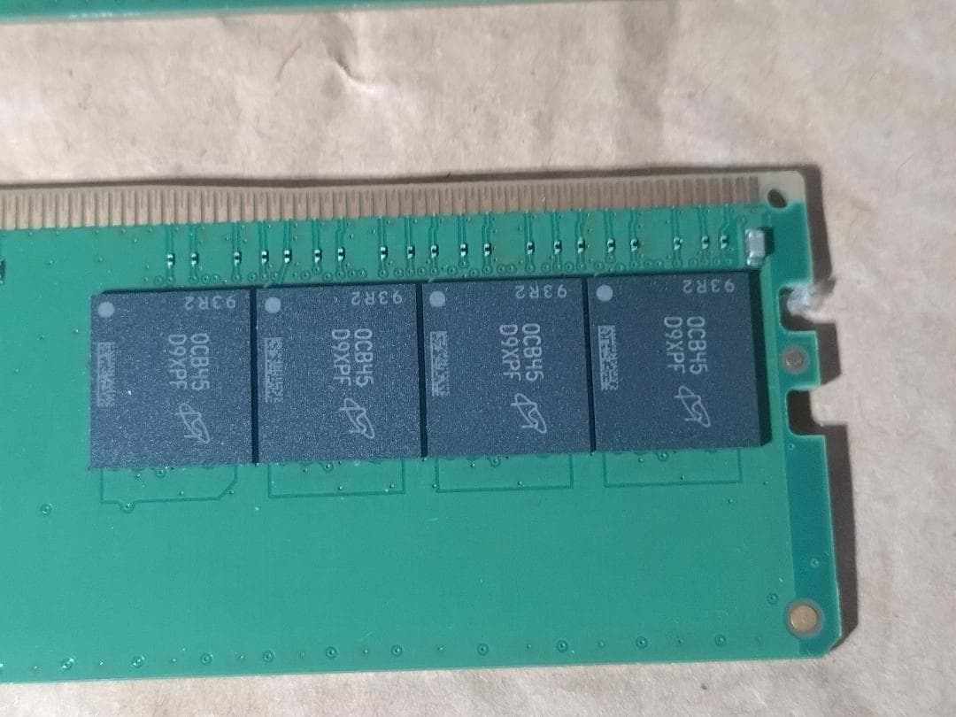 メモリー Crucial DDR4-3200 32GB (16GBx2)