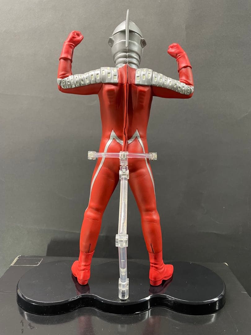 エクスプラス　ウルトラセブン　登場ポーズ　ウルトラマン大怪獣シリーズ