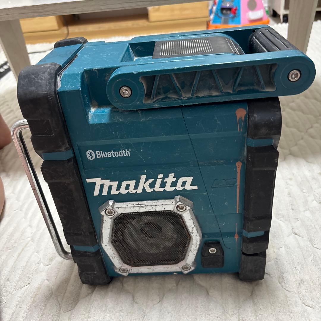 Makita MR106G Bluetoothスピーカー