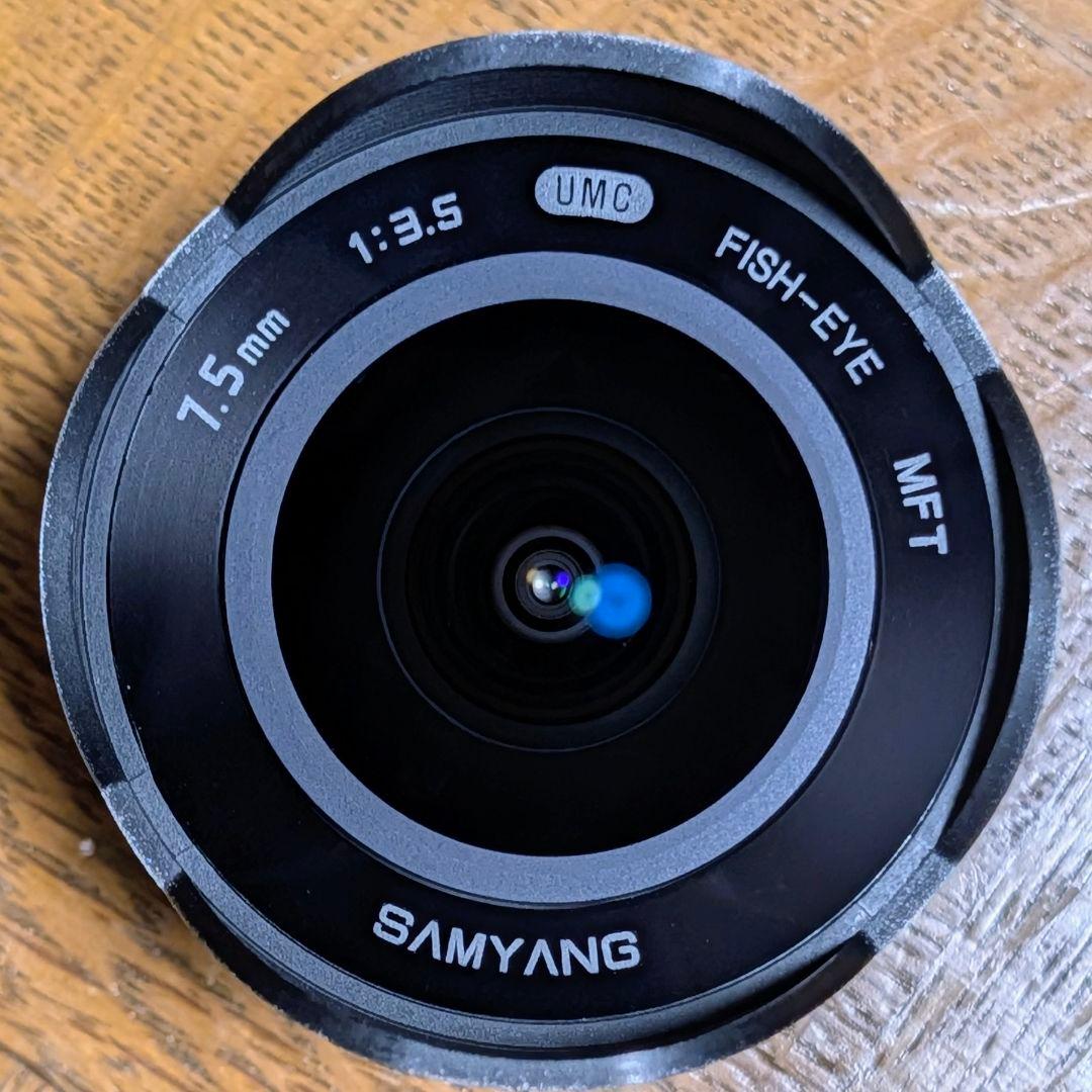 SAMYANG 7.5mm F3.5 FISH-EYE MFT レンズ