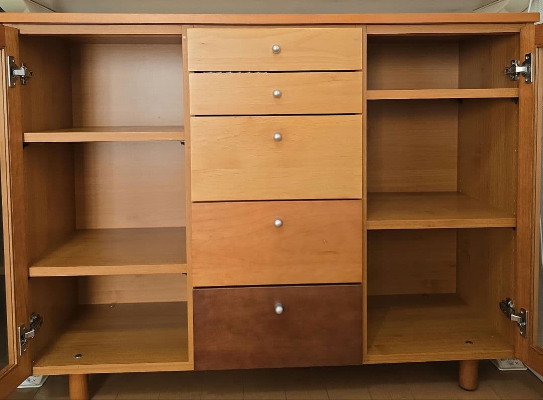 木製キャビネット ガラス扉付き 収納