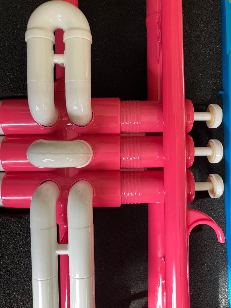 美品 TIGER タイガー トランペット　ピンク×白