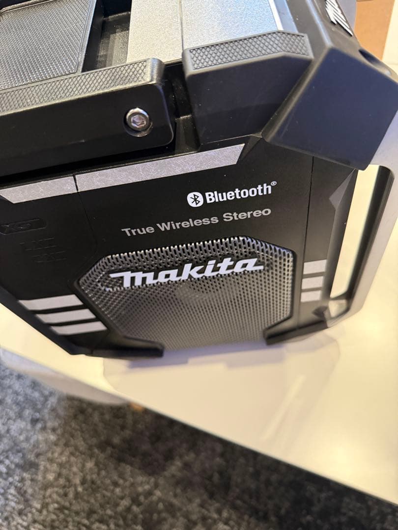 ヨシモリさま専用　マキタ充電式ラジオMR005GZB Bluetooth