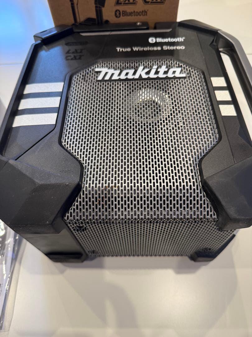 ヨシモリさま専用　マキタ充電式ラジオMR005GZB Bluetooth