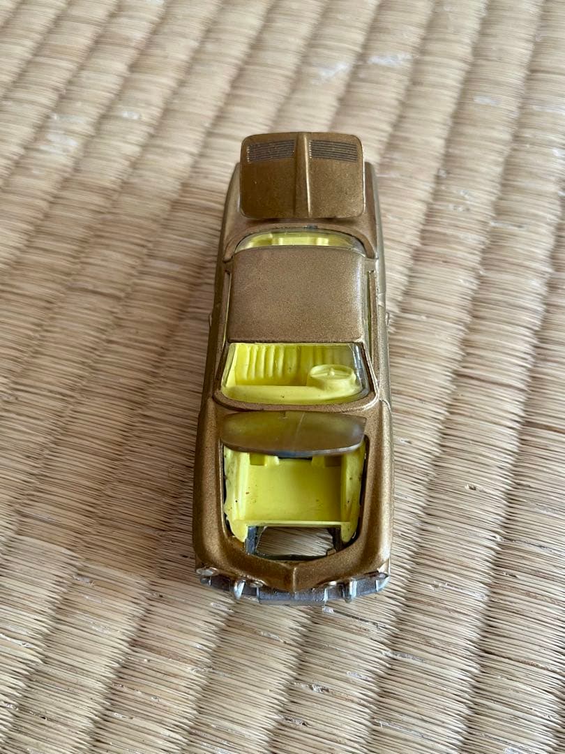 ミニカー Corgi Toys Volkswagen 1500 Karmann Ghia