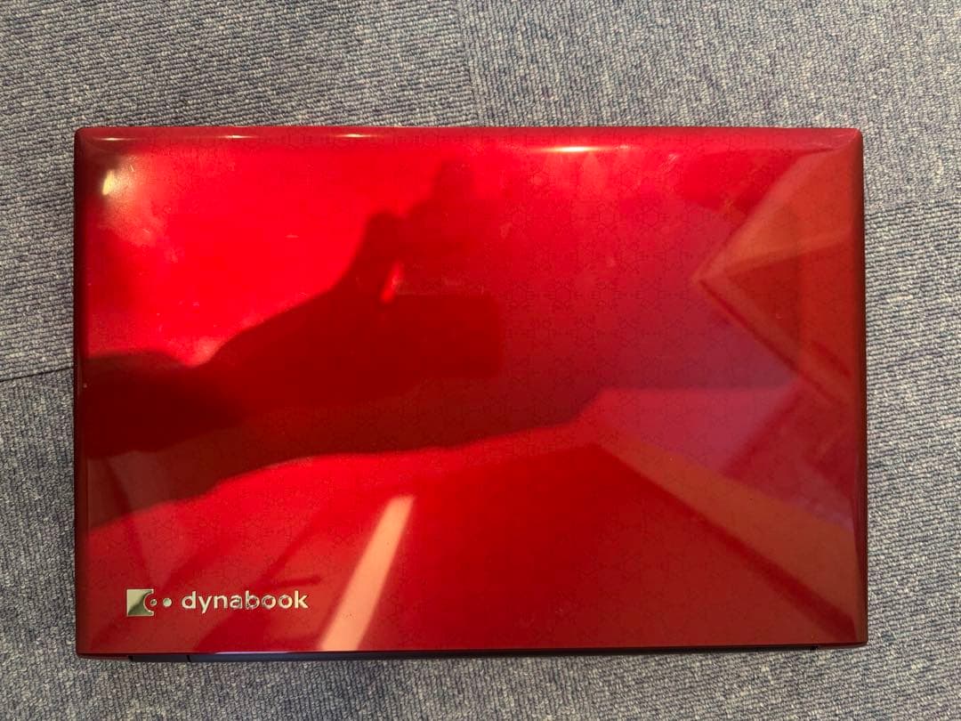 TOSHIBA dynabook レッド ノートPC
