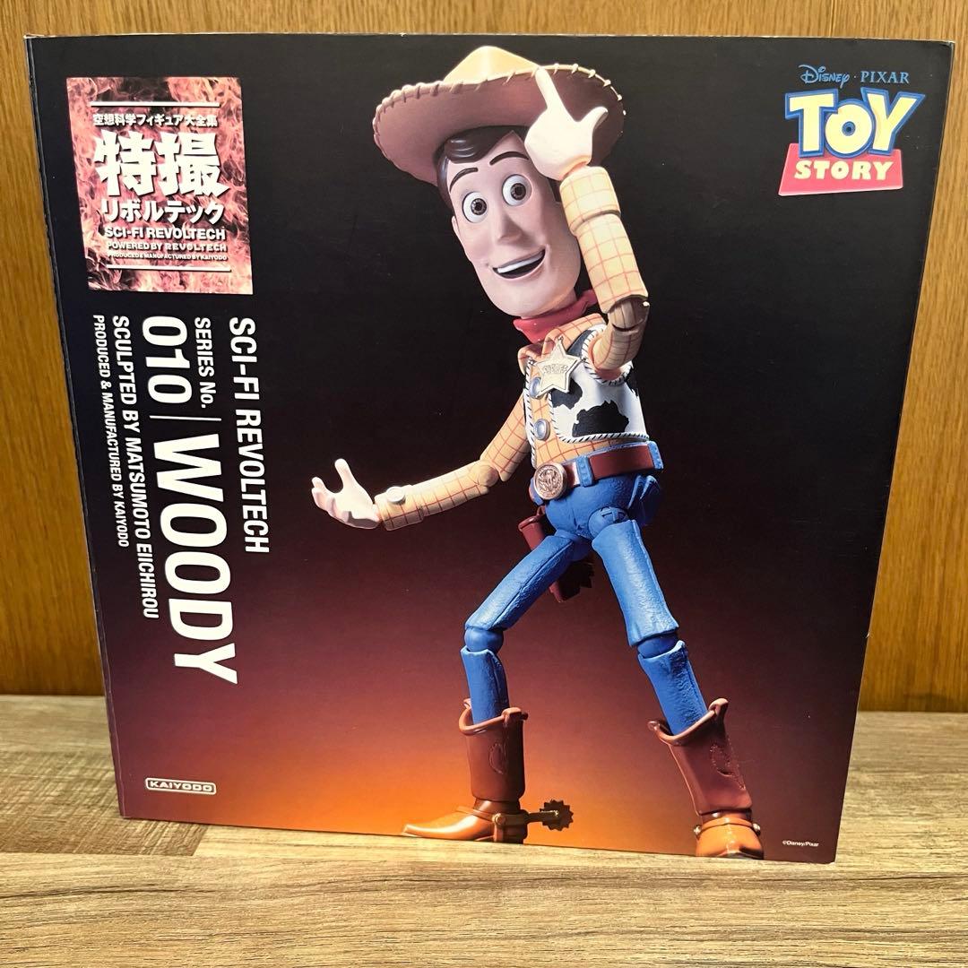 【新品未開封未使用】特撮リボルテック ウッディ トイ・ストーリー