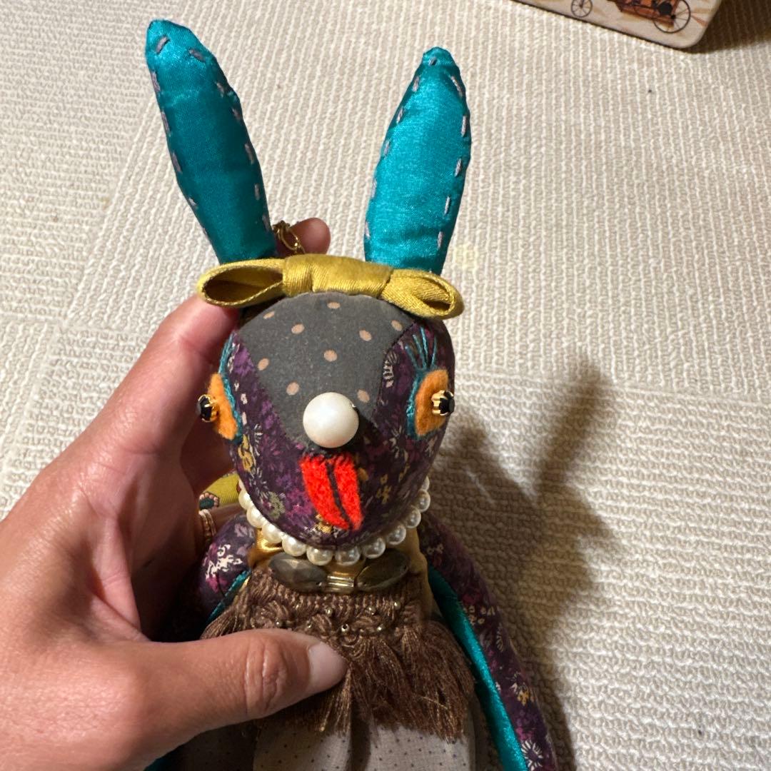 ハンドメイド作家　qp うさぎチャーム