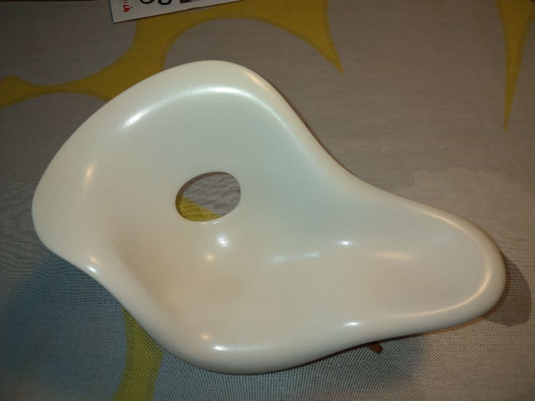 イームズ　ラ・シェーズ　ミニチュア