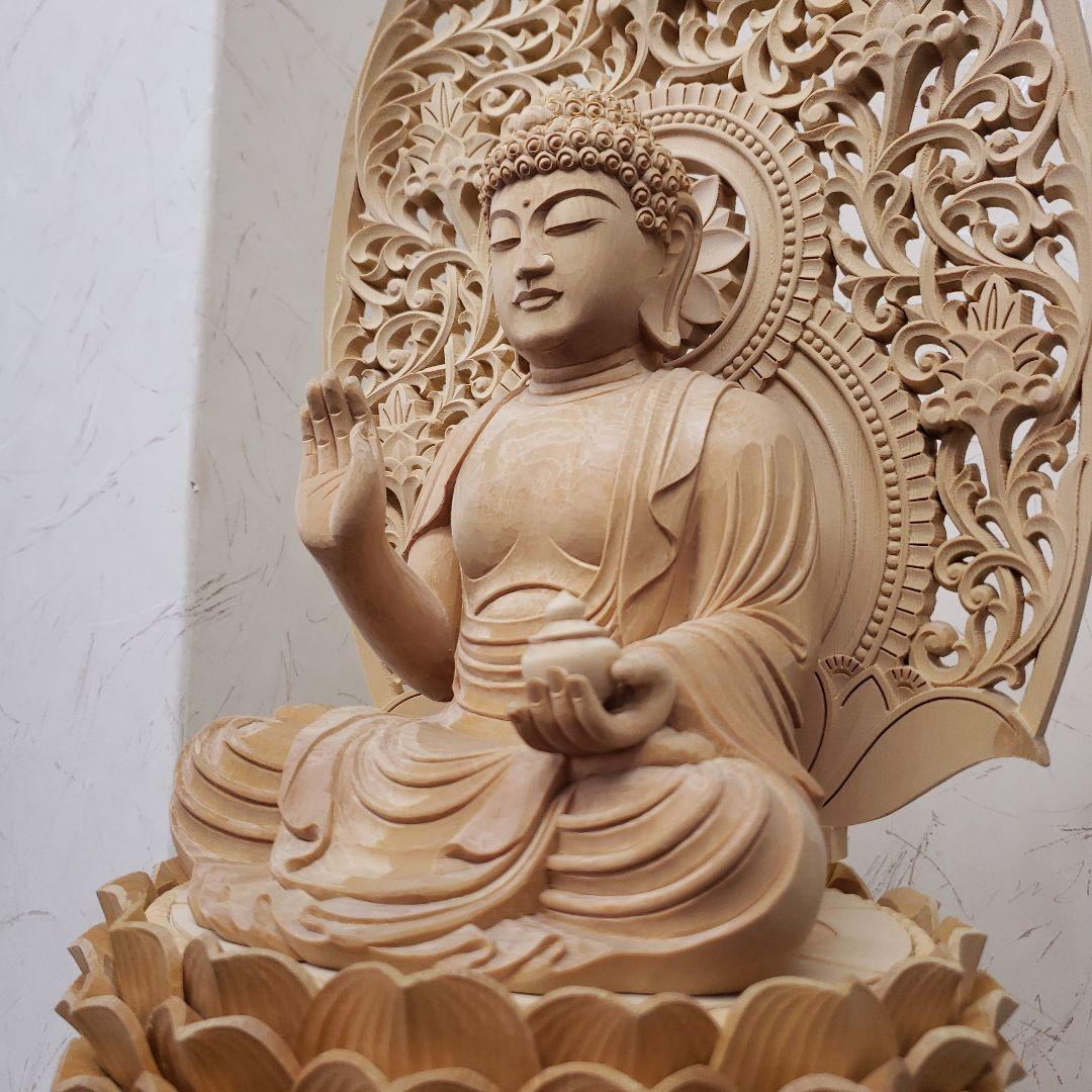 蔵出し特価仏像上彫りヒバ材 薬師如来坐像6.0寸★お薬師さん
